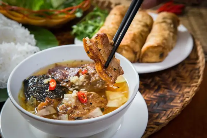 Top 10 Quán Bún Chả Hà Nội Ngon Phú Mỹ Hưng Quận 7