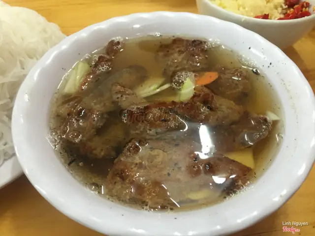 Review Thu Hà Bún Chả Hàng Mành: Đánh Giá Khách Quan Dựa Trên Trải Nghiệm Thực Tế