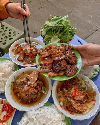 Khám Phá 15 Quán Bún Chả Hà Nội Ngon Chuẩn Vị Cho Thực Khách