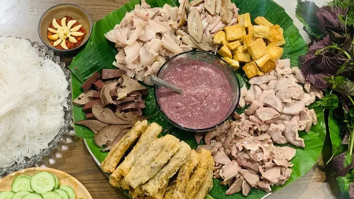 Bún Đậu Mắm Tôm Đà Nẵng: Hướng Dẫn Thưởng Thức Đúng Chuẩn