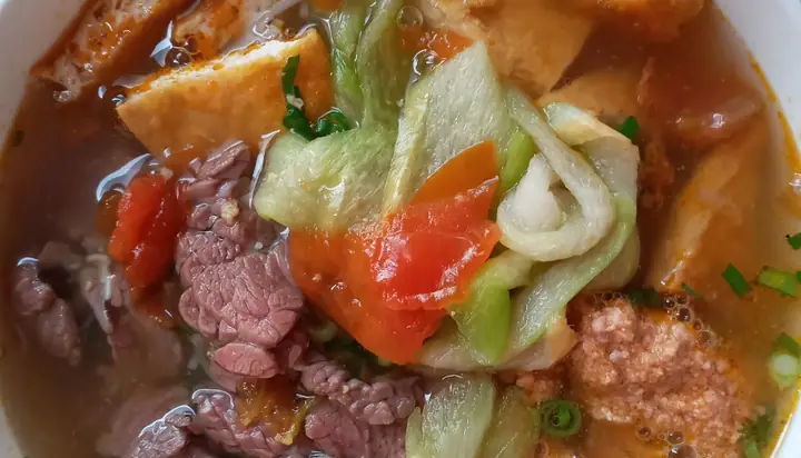 Bún Ốc Quang Trung Hà Nội: Đánh Giá Toàn Diện Quán Bà Nhàn
