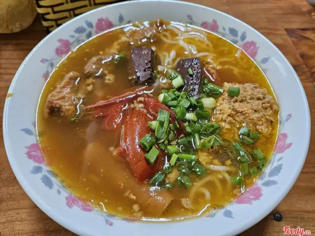 Bún Riêu Cô Lan Đà Lạt: Hướng Dẫn Chi Tiết Cách Làm Và Thưởng Thức