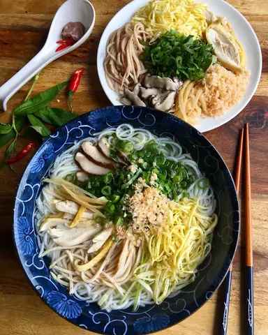 Bún Thang Xuất Xứ Ở Đâu? Nguồn Gốc Và Lịch Sử Món Ăn Bún Thang Xuất Xứ Ở Đâu? Nguồn Gốc Và Lịch Sử Món Ăn