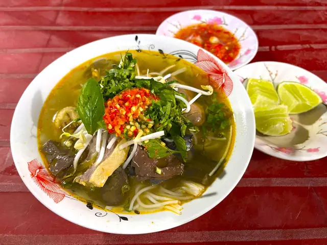 Bún Vịt Nấu Tiêu Sóc Trăng: Đặc Sản Đậm Đà Vị Miền Tây