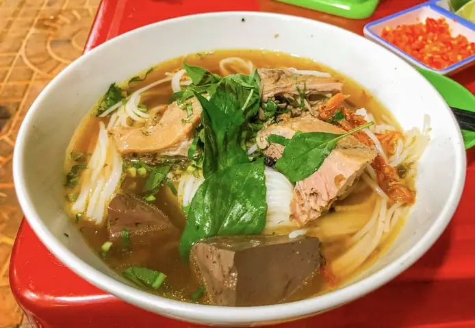 Bún Vịt Nấu Tiêu Sóc Trăng: Đặc Sản Đậm Đà Vị Miền Tây