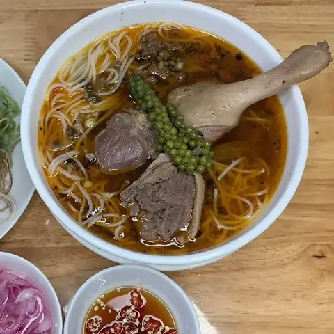 Bún Vịt Nấu Tiêu Sóc Trăng: Đặc Sản Đậm Đà Vị Miền Tây