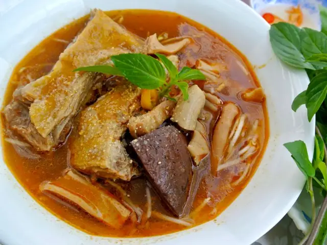 Bún Vịt Nấu Tiêu Sóc Trăng: Đặc Sản Đậm Đà Vị Miền Tây