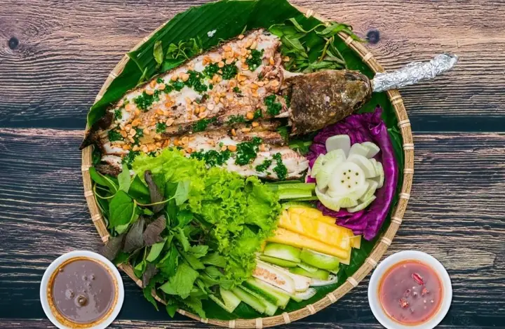 Cá Lóc Nướng Trui: Hương Vị Đậm Chất Miền Tây Sông Nước