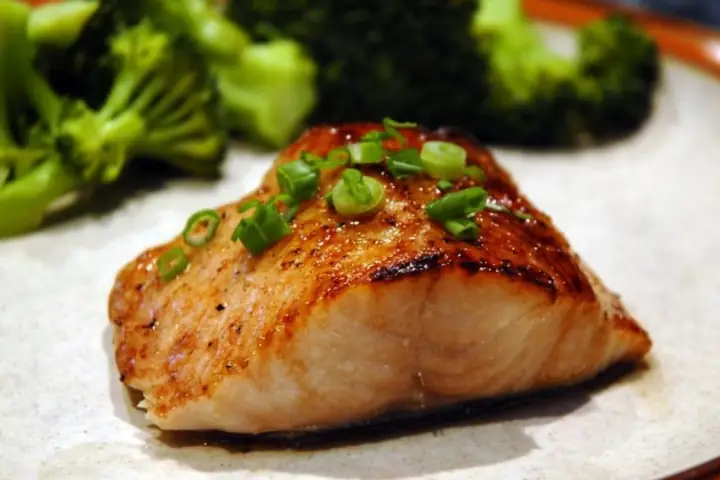 Món Ăn Từ Cá Ngừ Đại Dương Dễ Làm Cho Gia Đình Món Ăn Từ Cá Ngừ Đại Dương Dễ Làm Cho Gia Đình