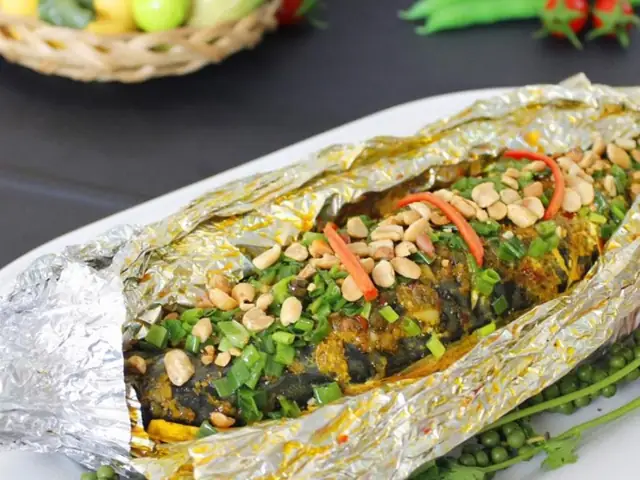 Cẩm Nang Cá Nục Hấp Cuốn Bánh Tráng: Trải Nghiệm Ẩm Thực Đường Phố Đậm Chất Việt Cẩm Nang Cá Nục Hấp Cuốn Bánh Tráng: Trải Nghiệm Ẩm Thực Đường Phố Đậm Chất Việt