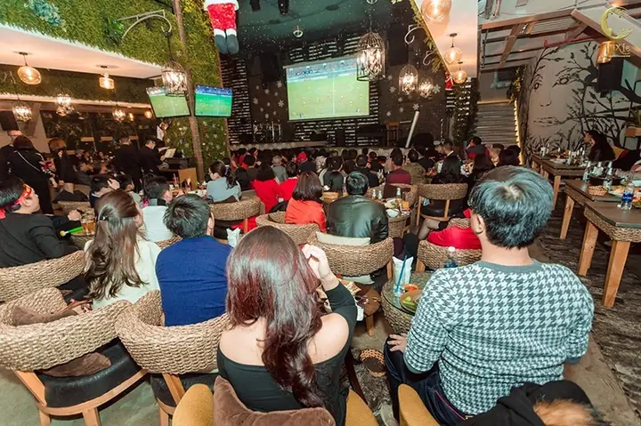 Khám Phá 15 Quán Cà Phê Xem Bóng Đá Sôi Động Tại Sài Gòn Khám Phá 15 Quán Cà Phê Xem Bóng Đá Sôi Động Tại Sài Gòn