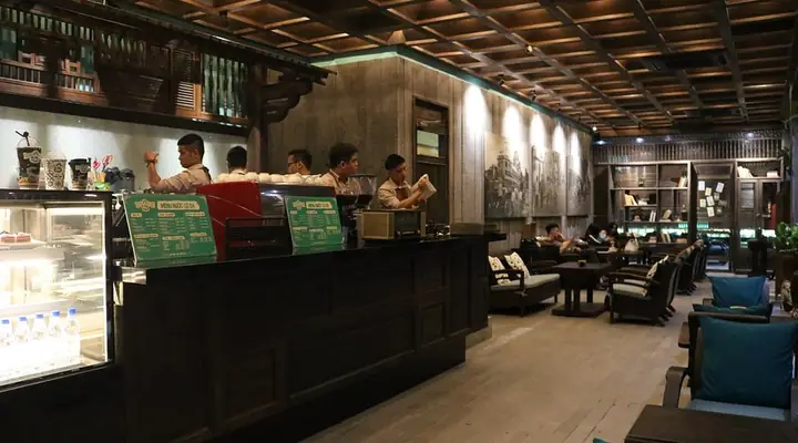 Cà Phê Cô Ba Đồng Khởi: Nơi Hoài Niệm Giữa Lòng Sài Gòn Cà Phê Cô Ba Đồng Khởi: Nơi Hoài Niệm Giữa Lòng Sài Gòn