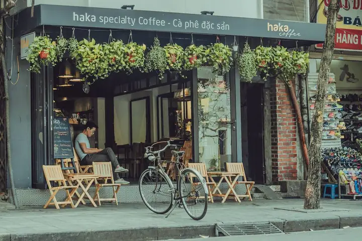 Khám Phá 12 Quán Cà Phê Ngon Nhất Hà Nội Cho Người Yêu Thích
