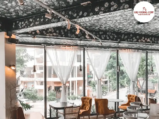Top 6 Quán Cà Phê Sân Vườn Phú Nhuận Đẹp Nhất: Review Chi Tiết & Trải Nghiệm Thực Tế