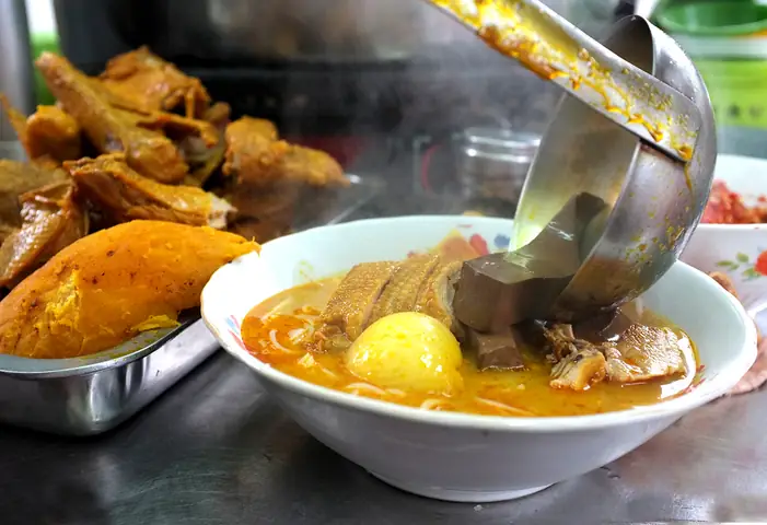 Đánh Giá Chi Tiết Top Quán Cà Ri Dê Ngon, Chuẩn Vị Ở Sài Gòn