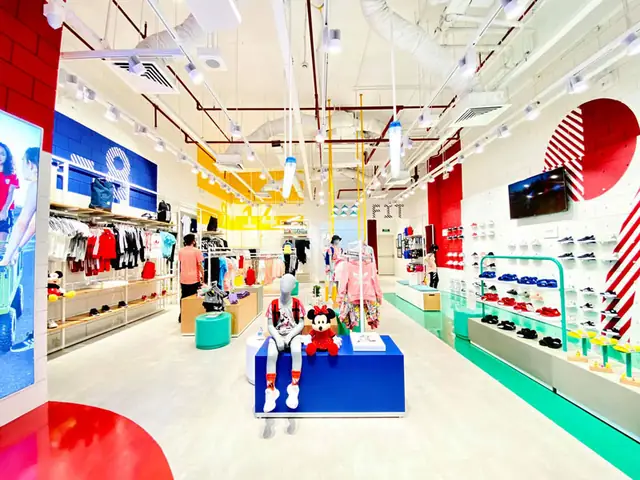 Các Cửa Hàng Trong Crescent Mall: Hướng Dẫn Chi Tiết