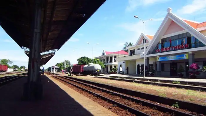 Các Ga Tàu Tại Bình Thuận: Danh Sách Đầy Đủ Và Thông Tin Hữu Ích Các Ga Tàu Tại Bình Thuận: Danh Sách Đầy Đủ Và Thông Tin Hữu Ích