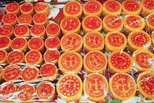 Các Loại Bánh Của Người Hoa: Tinh Hoa Ẩm Thực Trải Nghiệm Các Loại Bánh Của Người Hoa: Tinh Hoa Ẩm Thực Trải Nghiệm