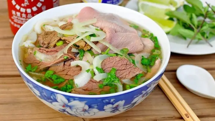 Khám Phá 20 Đặc Sản Hà Nội Ngon Nhất Cho Du Khách
