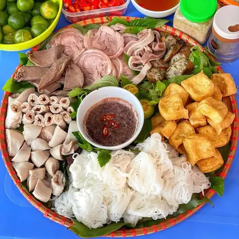 Khám Phá 20 Đặc Sản Hà Nội Ngon Nhất Cho Du Khách Khám Phá 20 Đặc Sản Hà Nội Ngon Nhất Cho Du Khách