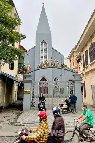 Khám Phá 10 Nhà Thờ Đẹp Nhất Hà Nội & Giờ Lễ