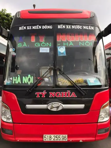 Các Nhà Xe Chạy Bắc Nam: Hướng Dẫn Lựa Chọn Uy Tín Và An Toàn