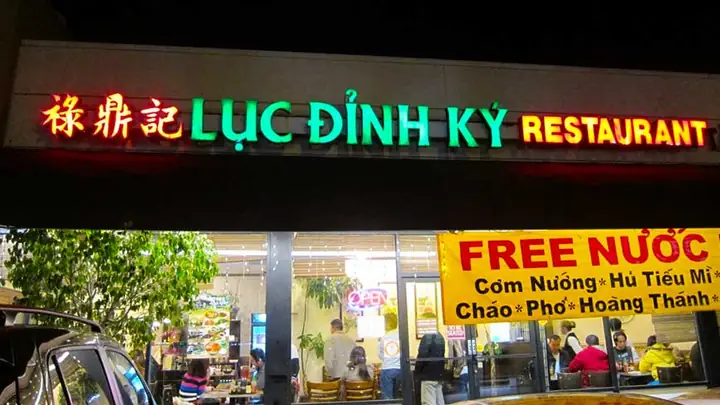 Cẩm Nang Ăn Đêm Little Sài Gòn: Top Quán Ăn Khuya Không Thể Bỏ Qua