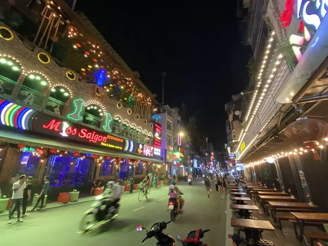 Top 7 Quán Bar Ở Bùi Viện: Trải Nghiệm Đêm Sài Gòn Đầy Sôi Động Top 7 Quán Bar Ở Bùi Viện: Trải Nghiệm Đêm Sài Gòn Đầy Sôi Động