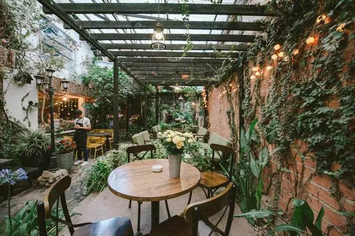 Top 5 Quán Cafe Quận 3 Mở Cửa 24h: Đánh Giá Chi Tiết Và Bí Quyết Trải Nghiệm Top 5 Quán Cafe Quận 3 Mở Cửa 24h: Đánh Giá Chi Tiết Và Bí Quyết Trải Nghiệm