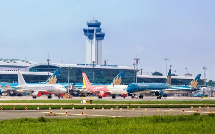 Cẩm Nang 12 Quán Ăn Ngon Rẻ Ở Quận 1: Trải Nghiệm Ẩm Thực Sài Gòn Đúng Điệu Cẩm Nang 12 Quán Ăn Ngon Rẻ Ở Quận 1: Trải Nghiệm Ẩm Thực Sài Gòn Đúng Điệu
