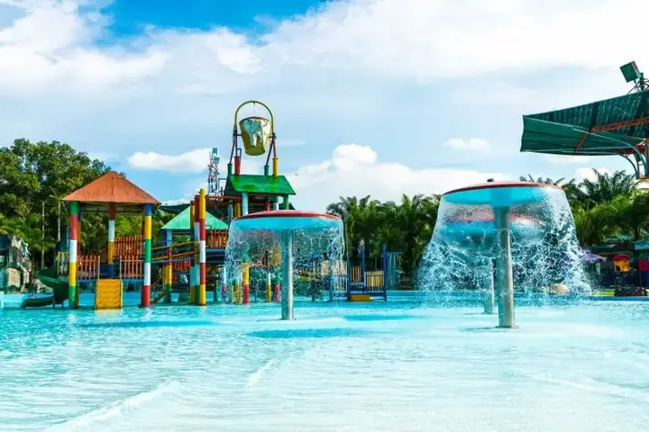 Khám Phá Khu Du Lịch Đại Nam: Đánh Giá Chi Tiết & Hướng Dẫn
