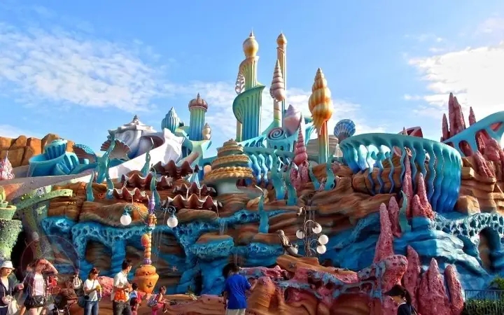 Các Trò Chơi Tokyo Disneyland: Danh Sách Đầy Đủ & Hướng Dẫn Trải Nghiệm