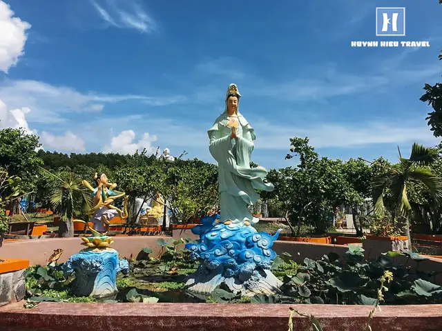 Cách Cầu Nguyện Mẹ Nam Hải Đúng Nghi Thức Cho Ngư Dân