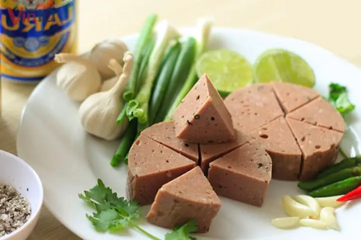 Cẩm Nang Làm Chả Bò Đà Nẵng Giòn Dai Chuẩn Vị: 2 Phương Pháp Chi Tiết