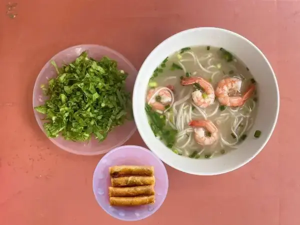 Cẩm Nang Chi Tiết Cách Nấu Bánh Canh Quảng Bình Chuẩn Vị Tại Nhà