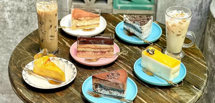 Ola Cafe Nha Trang: Đánh Giá Chi Tiết & Trải Nghiệm Thực Tế Từ Một Du Khách Ola Cafe Nha Trang: Đánh Giá Chi Tiết & Trải Nghiệm Thực Tế Từ Một Du Khách