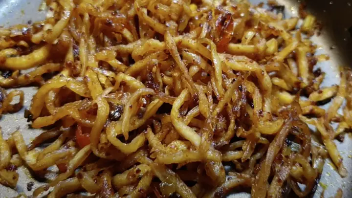 Hướng Dẫn Làm Củ Cải Muối Truyền Thống – Giòn, Thơm, Ngon Từng Miếng