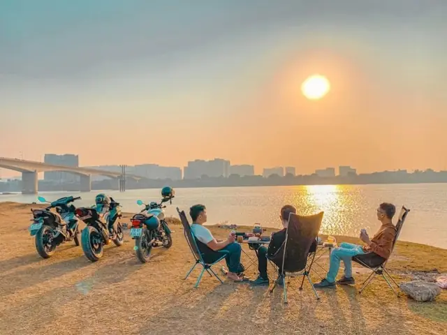 Cắm Trại Chân Cầu Vĩnh Tuy: Hướng Dẫn Chi Phí & Lưu Ý