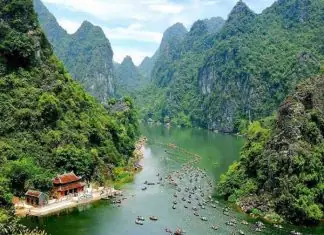 Cẩm Nang Cảnh Đẹp Miền Bắc Việt Nam: Khám Phá Top Điểm Đến Đáng Thử Nhất Cẩm Nang Cảnh Đẹp Miền Bắc Việt Nam: Khám Phá Top Điểm Đến Đáng Thử Nhất