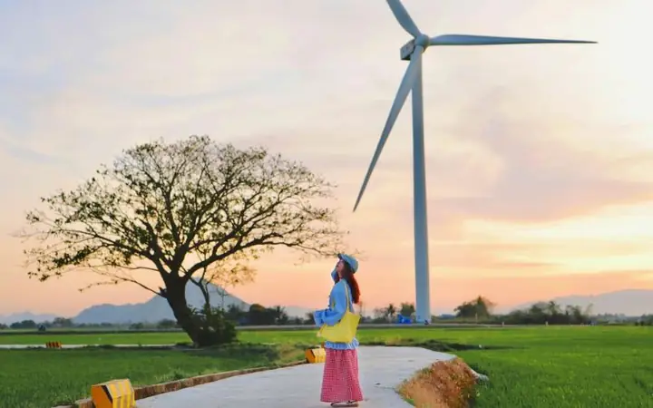 Hướng Dẫn Du Lịch Cánh Đồng Điện Gió Đầm Nại, Ninh Thuận