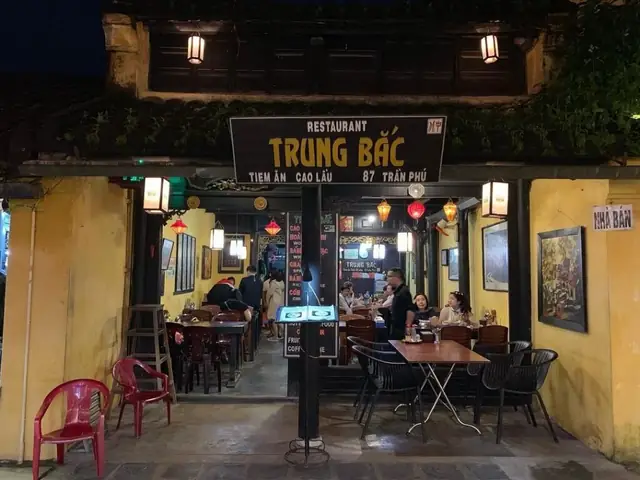 Cẩm Nang Cao Lầu Hội An: Nguồn Gốc Và Top Quán Ngon Cẩm Nang Cao Lầu Hội An: Nguồn Gốc Và Top Quán Ngon