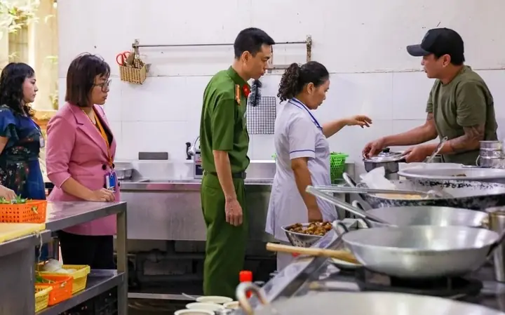 Cầu Bắc Thăng Long Hà Nội: Điểm Qua Lại Quan Trọng Và Kinh Nghiệm Di Chuyển