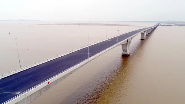 Khám Phá Cây Cầu Dài Nhất Đông Nam Á Và Các Cầu Huyền Thoại Khám Phá Cây Cầu Dài Nhất Đông Nam Á Và Các Cầu Huyền Thoại