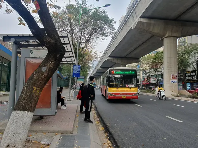 Bến Xe Nào Gần Cầu Giấy? Danh Sách Chi Tiết Và Hướng Dẫn Di Chuyển