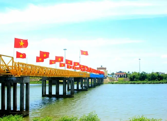 Cầu Hiền Lương Và Sông Bến Hải: Nhân Chứng Lịch Sử Của Sự Chia Cắt Và Thống Nhất Cầu Hiền Lương Và Sông Bến Hải: Nhân Chứng Lịch Sử Của Sự Chia Cắt Và Thống Nhất