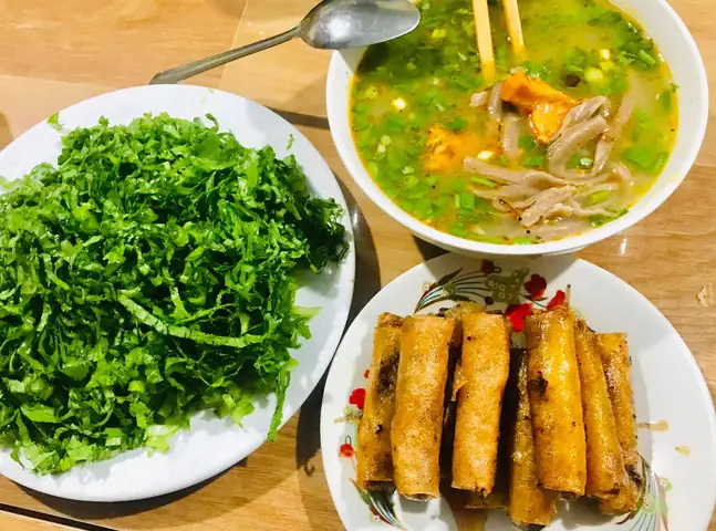 Cháo Sắt Cá Lóc Quảng Bình: Món Ăn Đặc Trưng Không Thể Bỏ Lỡ Cháo Sắt Cá Lóc Quảng Bình: Món Ăn Đặc Trưng Không Thể Bỏ Lỡ