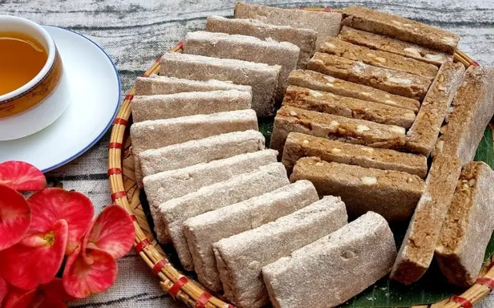 Chè Lam Đặc Sản Ở Đâu? Khám Phá Nguồn Gốc Và Vùng Sản Xuất Nổi Tiếng Nhất Chè Lam Đặc Sản Ở Đâu? Khám Phá Nguồn Gốc Và Vùng Sản Xuất Nổi Tiếng Nhất