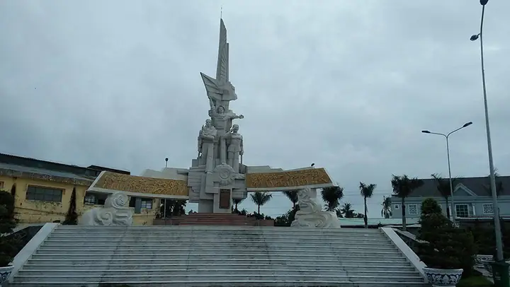 Chiến Thắng Chi Khu Ngã Năm: Di Sản Lịch Sử Và Điểm Đến Du Lịch