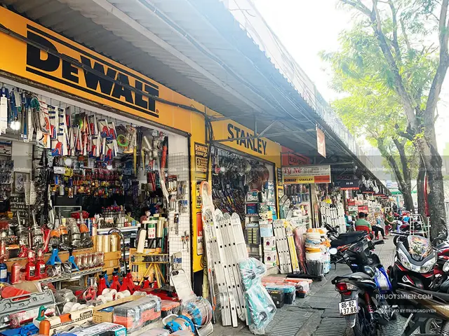 Chợ Dân Sinh Bán Những Gì? Hướng Dẫn Mua Sắm Toàn Diện