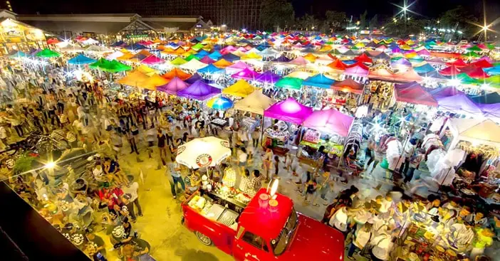 Khám Phá Chợ Đêm Vũng Tàu: Hướng Dẫn Ăn Uống & Mua Sắm Khám Phá Chợ Đêm Vũng Tàu: Hướng Dẫn Ăn Uống & Mua Sắm